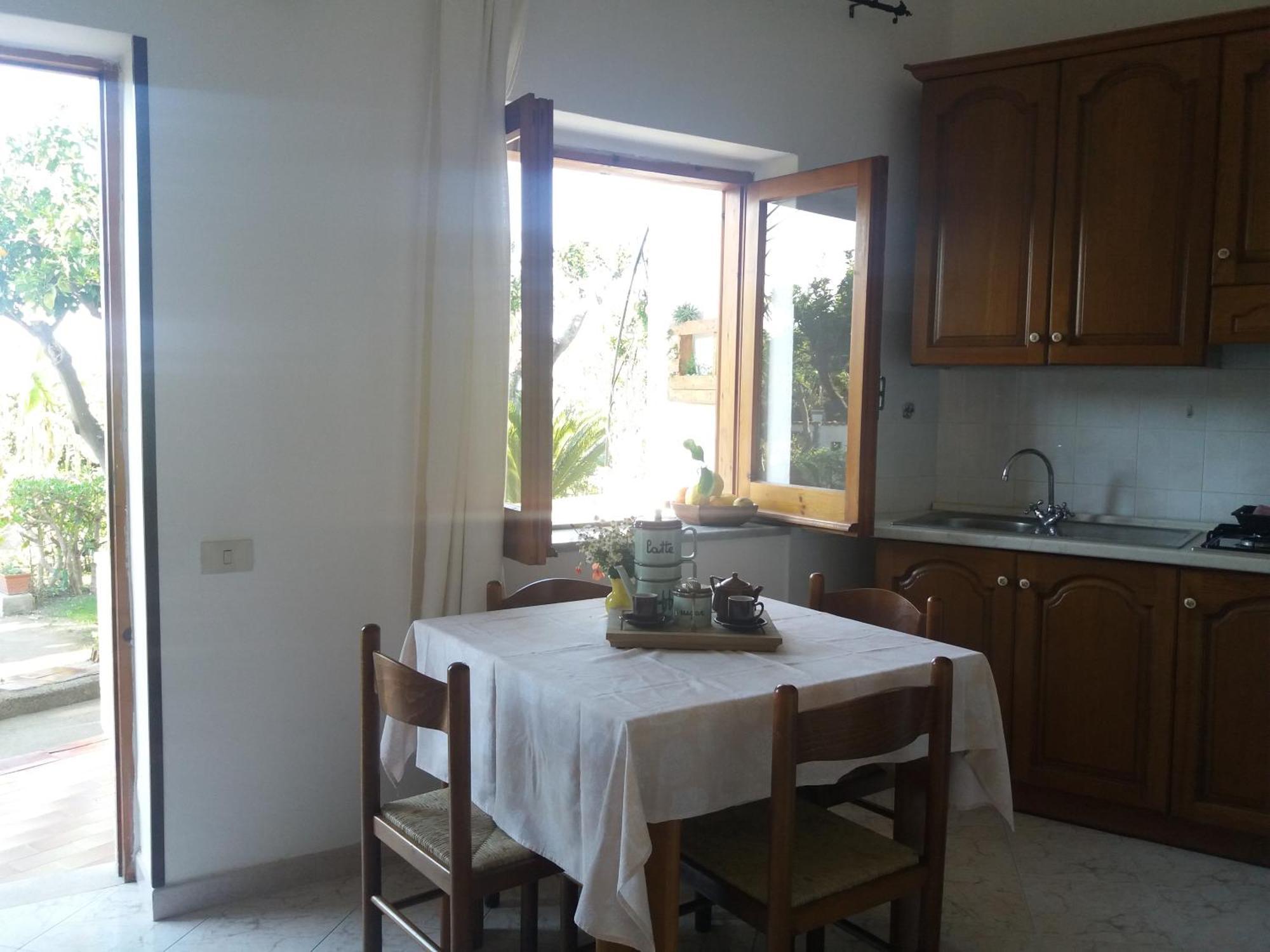 Litto Apartment *